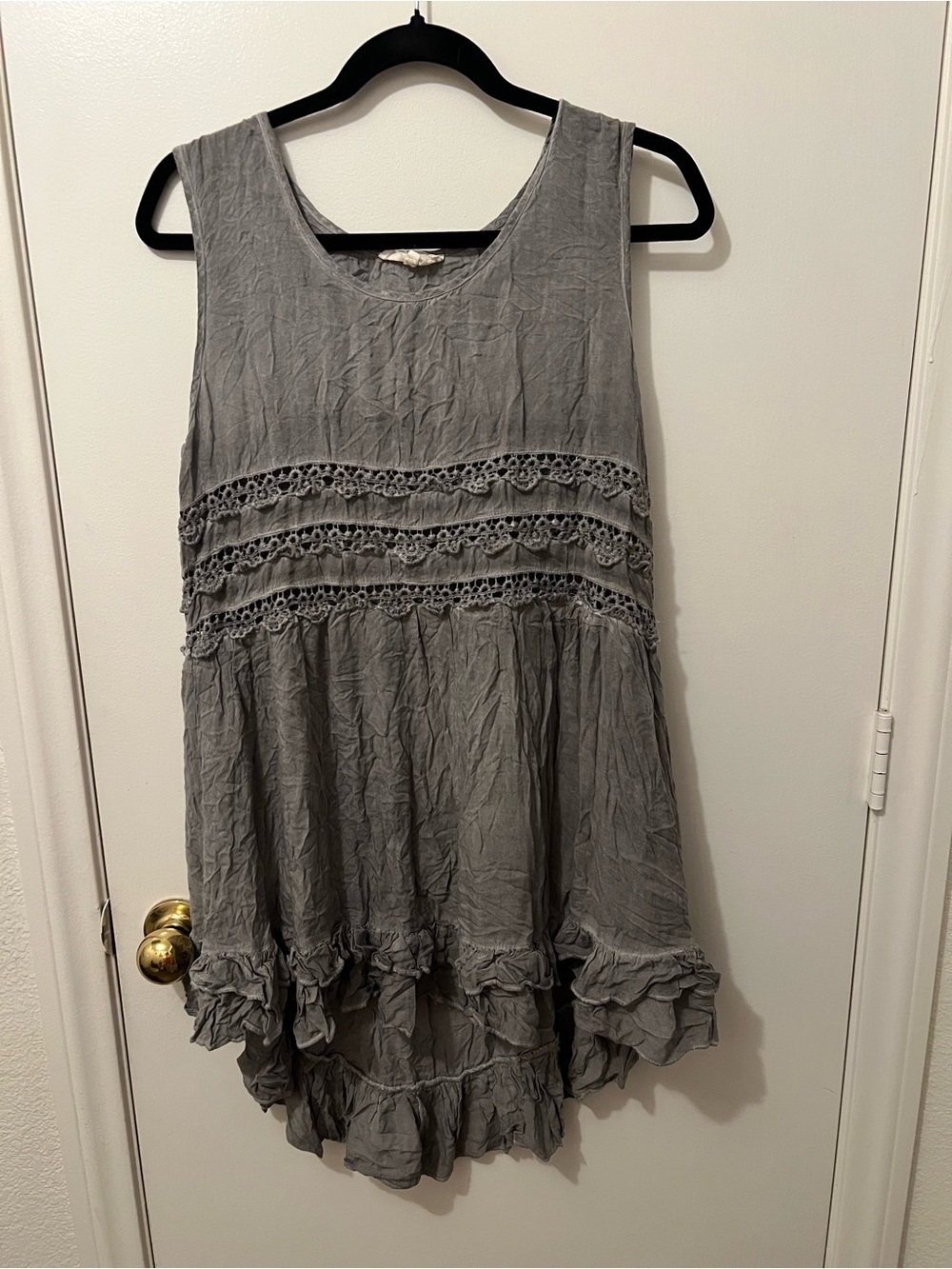 Entro Gray Boho Lace Ruffle High Low Dress Size Medium 100% Rayon
